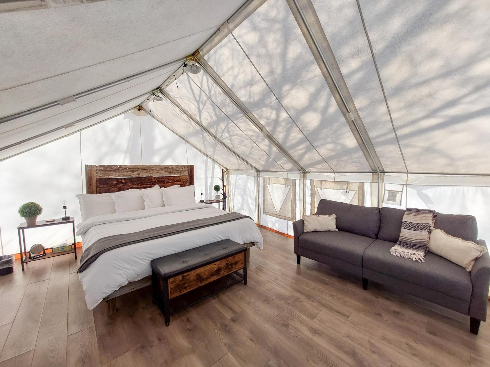 Gateway Glamping Hotel Luaran gambar