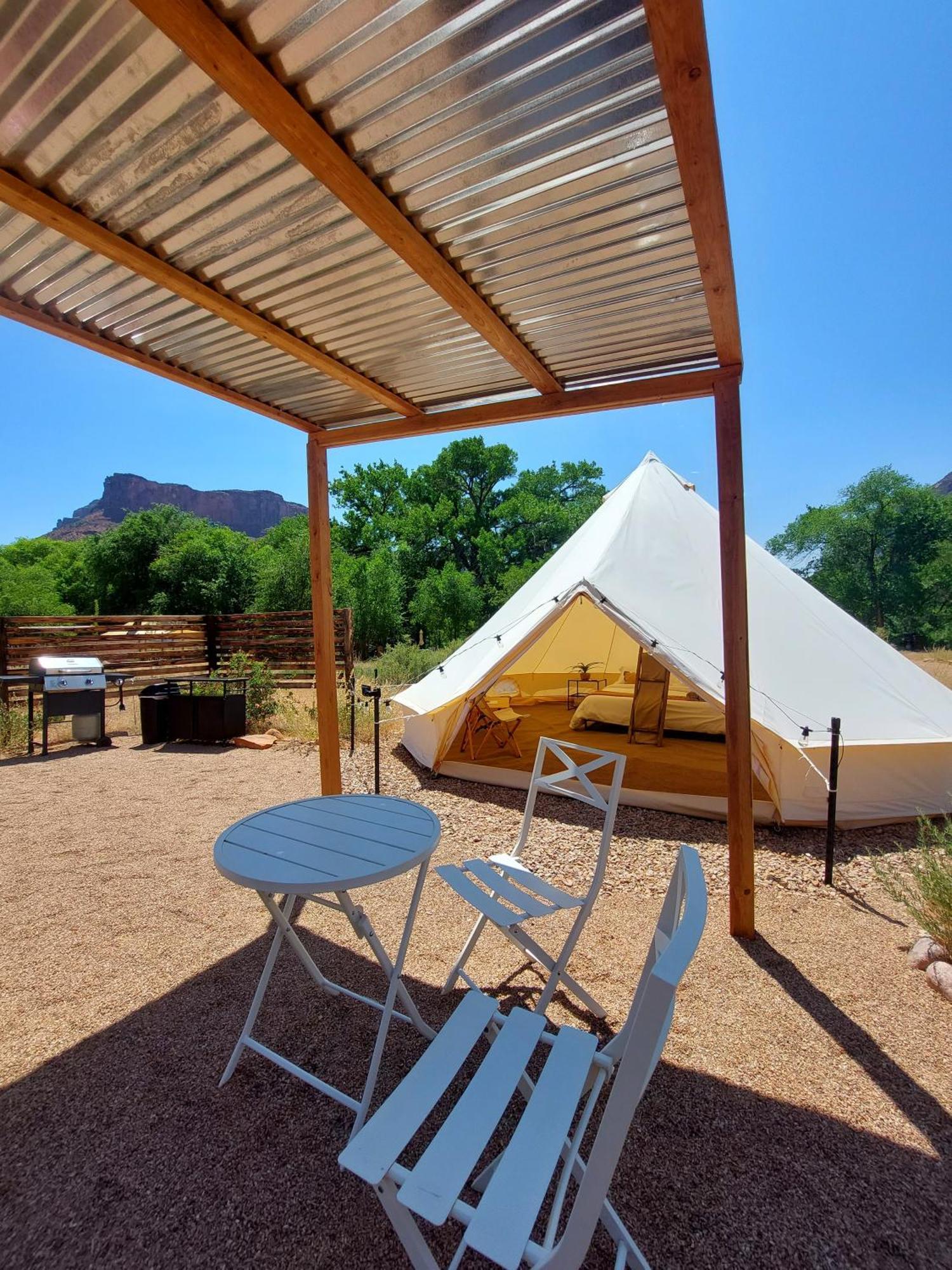 Gateway Glamping Hotel Luaran gambar