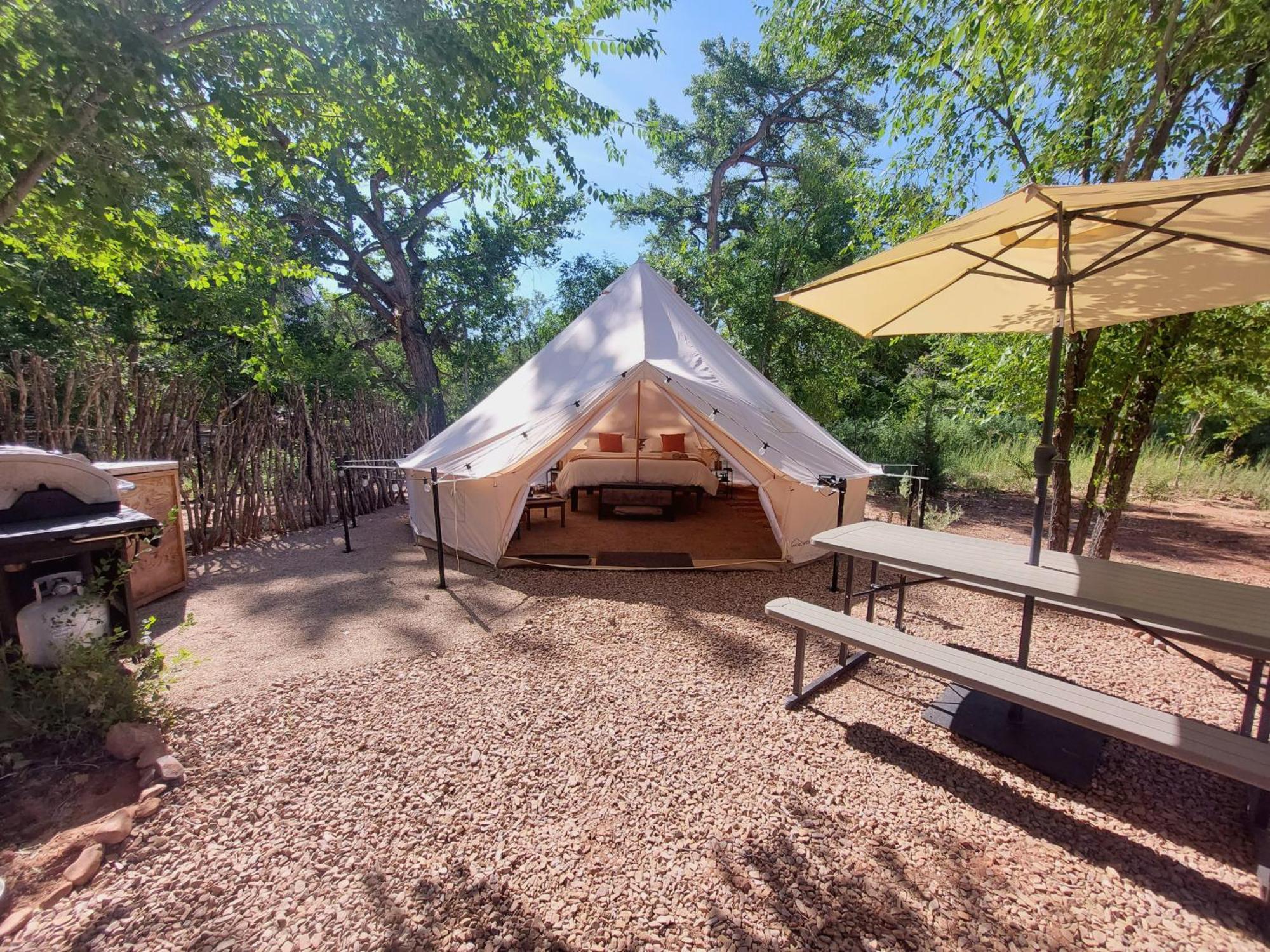 Gateway Glamping Hotel Luaran gambar