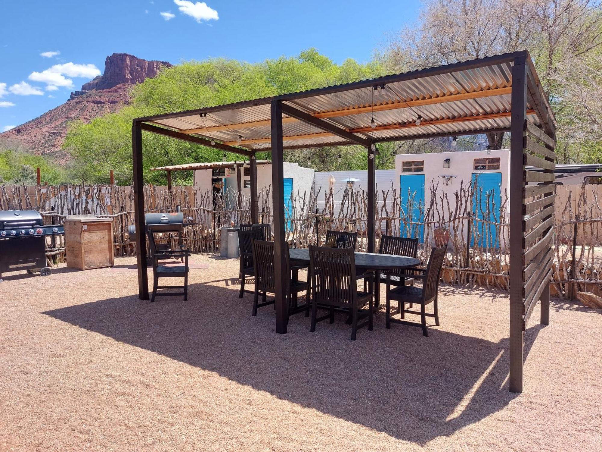 Gateway Glamping Hotel Luaran gambar